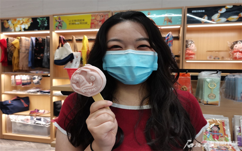 新疆博物馆推出“文物雪糕”！一口咬下“虎纹金牌”