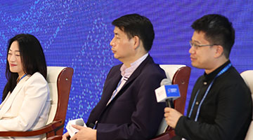 ​马伯庸吁文学创作者：别在互联网时代忘了初心