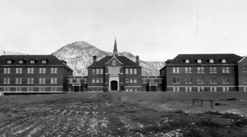 联合国人权理事会通过关于殖民主义遗留问题的决议