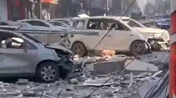 辽宁沈阳一饭店发生燃气爆炸 现场一片狼借伤亡不明