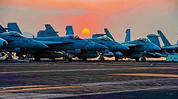 美国众议院议长﻿佩洛西承认美军碳排超140国总和