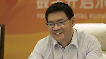 北京市副市长杨晋柏专访