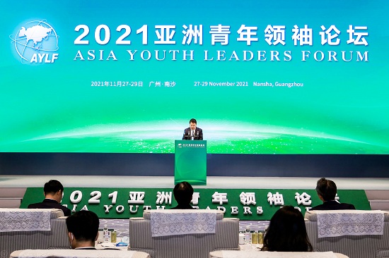 《长津湖》登顶中国影史票房榜首 于冬：用光影促民心相通