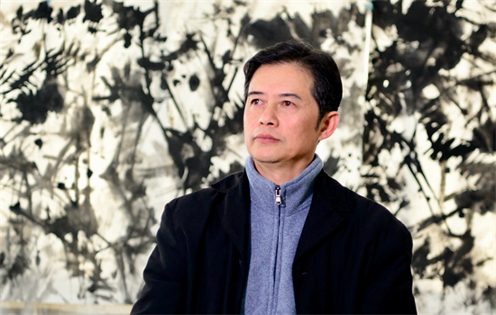 大隐大显 大舍大得 借院：探索“东方之光”光境画风 重振中国画大写意精神