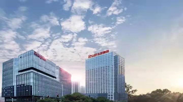 曾焕沙之子曾俊凯出任弘阳服务董事会主席，何捷辞任