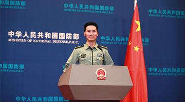 国防部介绍21式作训服和作业服换发情况