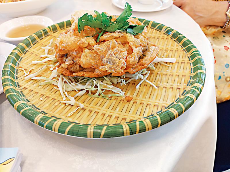 ﻿发挥所长/青年厨师蠔饼煎出美味新生