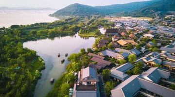 拈花湾两次“卖身”背后，文旅地产困境何解？