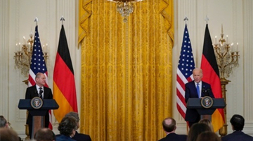 拜登当着朔尔茨面威胁终结北溪-2项目 俄方发声