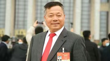 全国人大代表陈锦石：加强乡村土地集约利用，保障18亿亩耕地红线和国家粮食安全