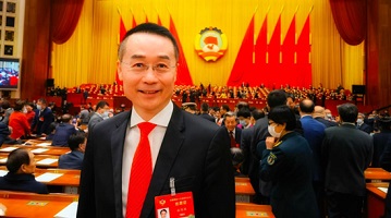 施维雄：加强法治是推进港澳全面回归的良政善治