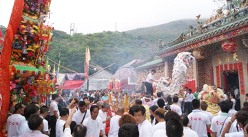 台湾代表：建议倡导作揖成为国礼