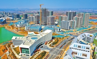 郑州鲲鹏软件小镇施工忙