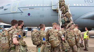 8000英国士兵被派往东欧军演 “冷战以来最大规模”