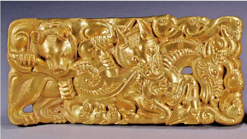 ﻿崖洞墓结构繁杂独具特色