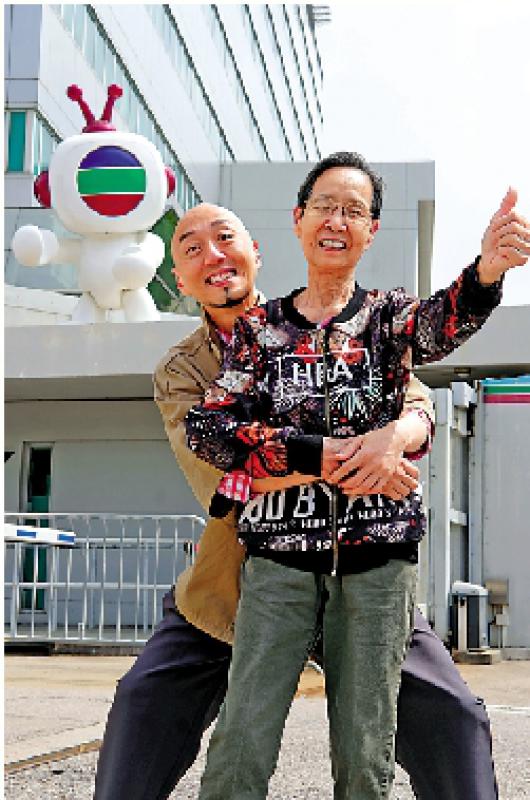 温馨回忆/戴妈妈支持儿子寻梦