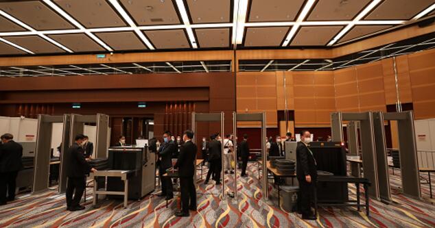 首半小时503名选委投票　投票率累计34.43%