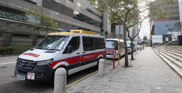 邓炳强视察保安及紧急救援工作 确保选举安全