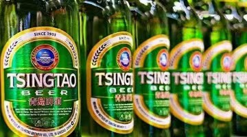 青岛啤酒：一季度净利润同比增长10.2%至11.3亿元，超高端产品销售近20万瓶