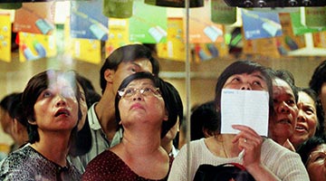 回归25年大事记｜1998：迎战亚洲金融风暴 香港国际机场启用