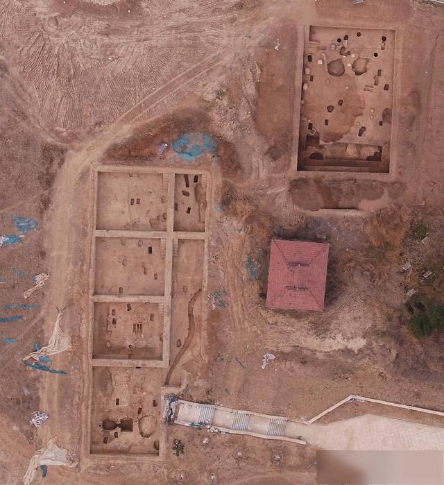 河南后端湾铸铁遗址首次发现脱碳窑