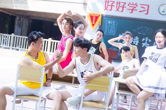 郑州方特“青春派对”主题夜场即将来袭 打造夏夜狂欢