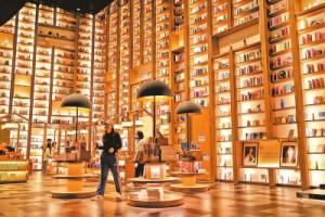 “夜游”升温拉动文旅复苏