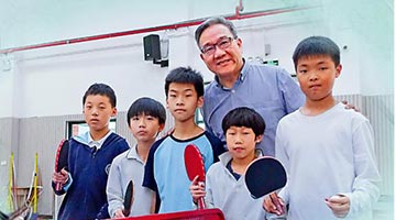 庆祝回归25周年 | ﻿King Sir执掌首间港澳子弟学校 港式教学引入湾区