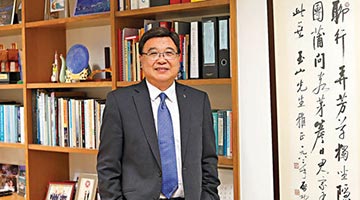 香港研资局主席黄玉山：香港创科发展迎来黄金时期