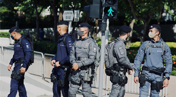守卫香江庆回归 特警部队全新制服联合巡逻
