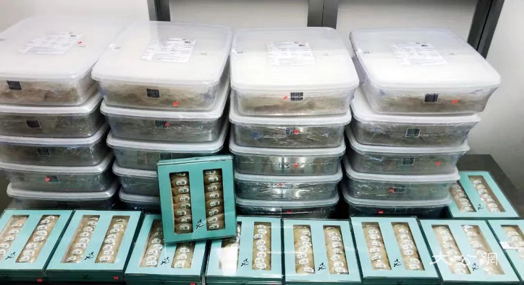 “贴码”问题泛滥，你买到的是“真”燕窝吗？