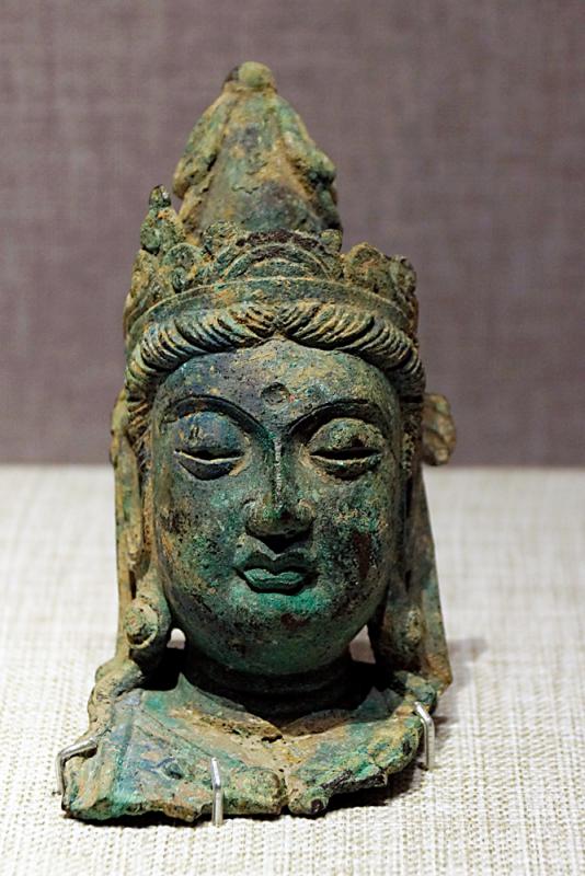 观“神秘的西夏”展览 感悟时隔千年的文明