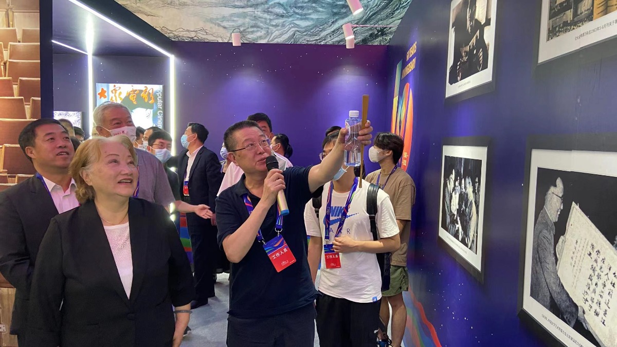 祝希娟：愿做年轻影人“铺路石” 助中国电影走向世界