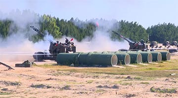 福建省军区在闽南某海域组织防空实弹射击