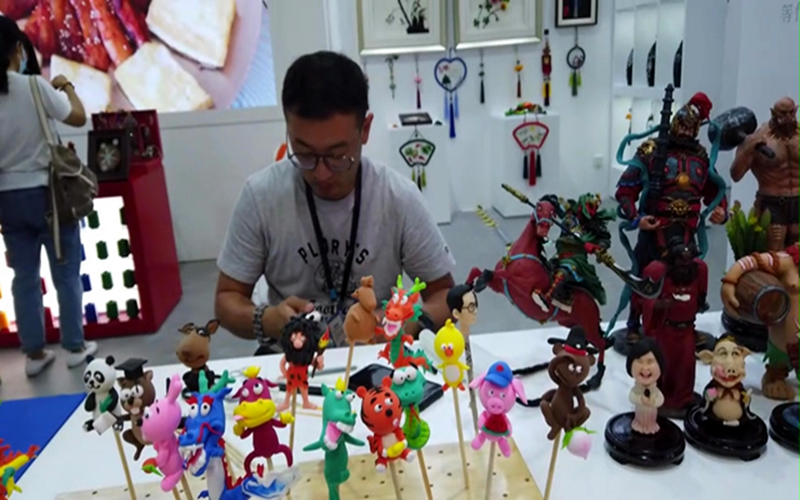 新疆是个好地方-- 沉浸式体验非遗文化