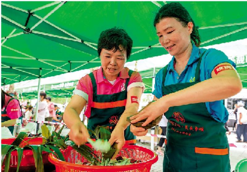 人民日报评论员：祖国完全统一进程不可阻挡