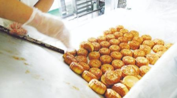 多部门严管 “天价”月饼消失了？