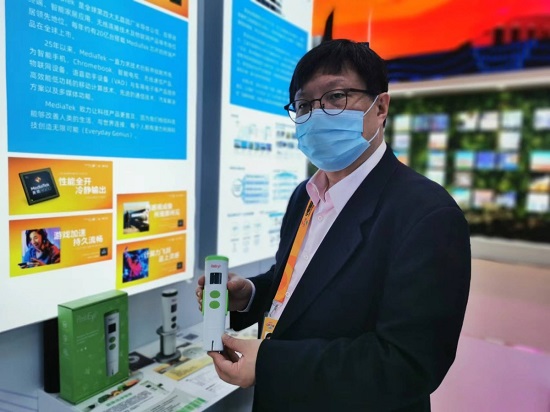 台湾初创企业携带新产品新技术亮相服贸会 期待明年展位更大、展出产品更多