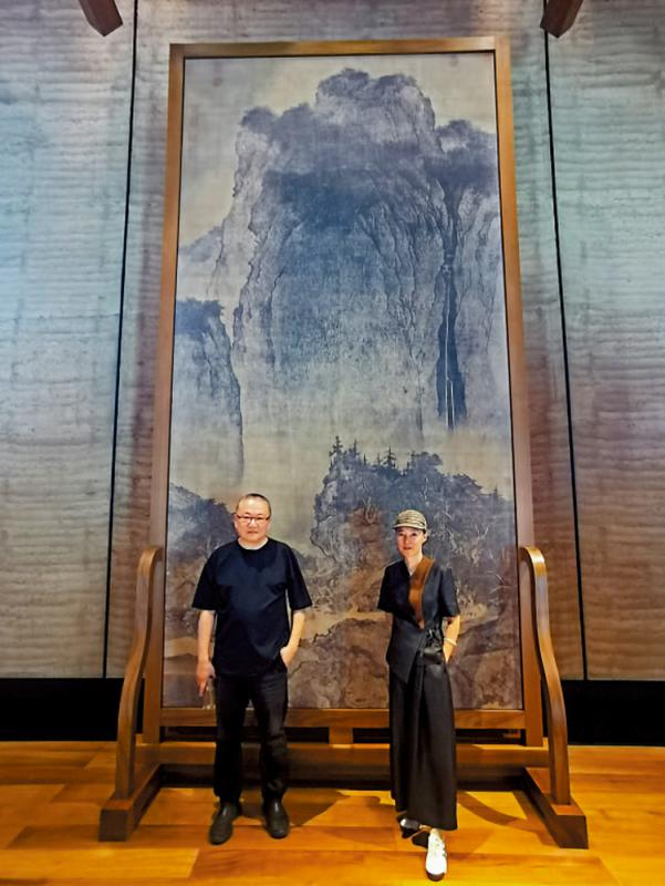 文润阁“以瓷拟玉”