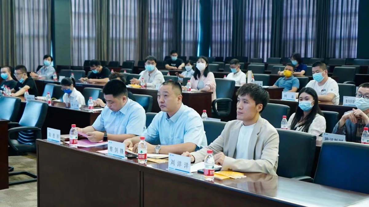 豫培育钻石产业系列走访活动首站走进三磨所