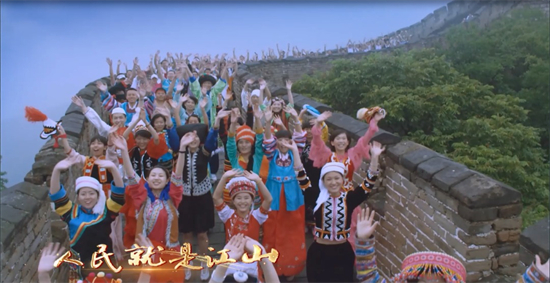 著名京剧表演艺术家于魁智李胜素唱响《中华》 浓情献礼党的二十大