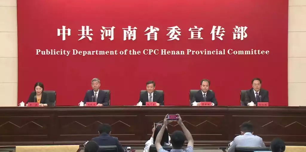 鲍常勇：奋勇争先 加快建设现代化区域中心城市