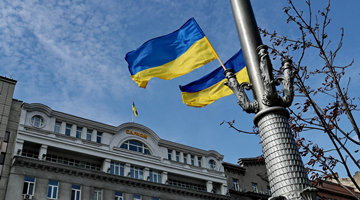 乌克兰多地防空系统已启动 拦截俄方导弹