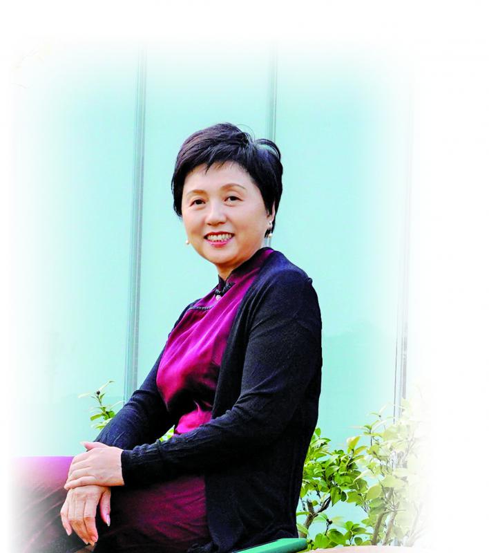 中国工艺美术大师傅长敏：以器载道 粉彩传世