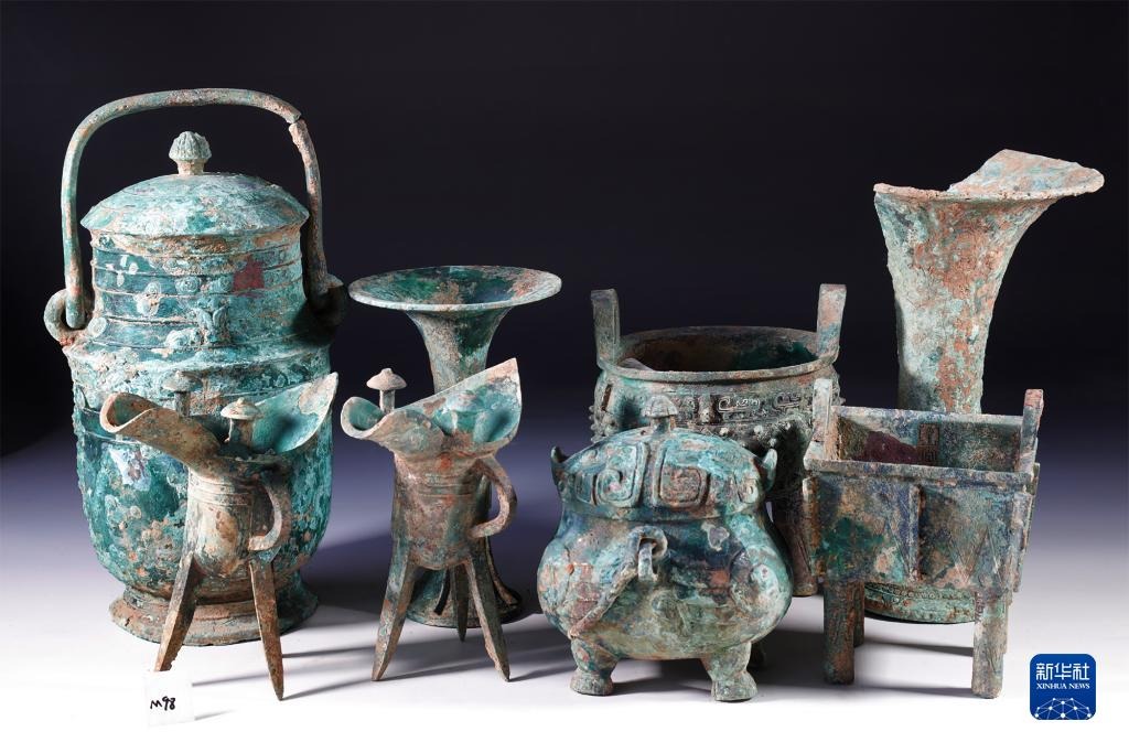 殷墟考古与甲骨文研究有新进展