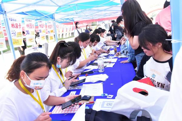 河南移动心级服务护航高校开学季