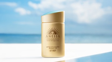 国家药监局通报：安热沙、娜丽丝等53批次化妆品不合规