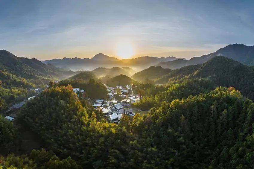 「四季黃山 相約冬天」發布會暨徽州民宿迎新生活季啟幕