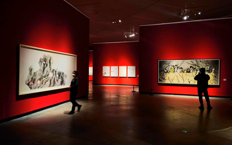 “和美共生”——第三届中国新疆国际艺术双年展在新疆美术馆开幕