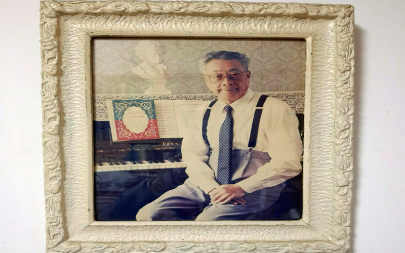 木卡姆的春天如您所愿——新疆艺术工作者赴厦门依依送别百岁万桐书先生